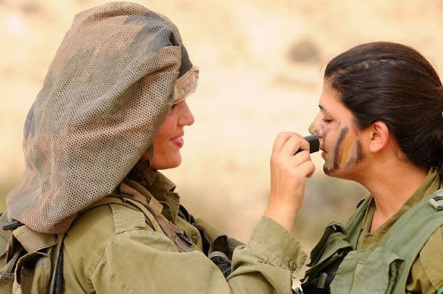 イスラエル軍の女性兵士127