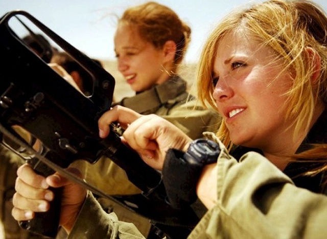 イスラエル軍の女性兵士129