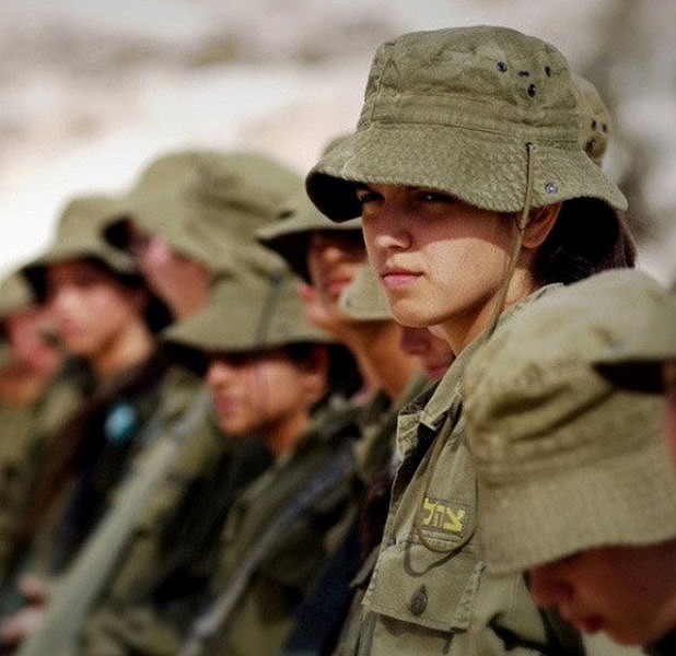 イスラエル軍の女性兵士135