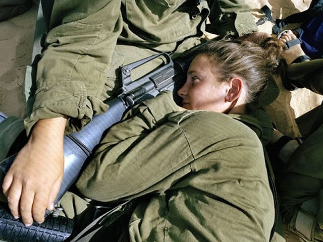 イスラエル軍の女性兵士152
