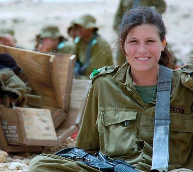 イスラエル軍の女性兵士161