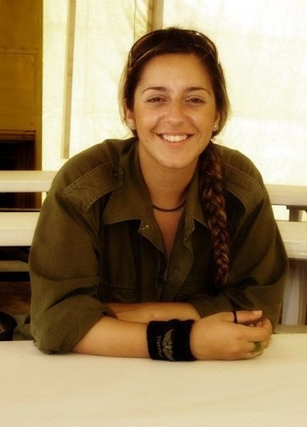 イスラエル軍の女性兵士97